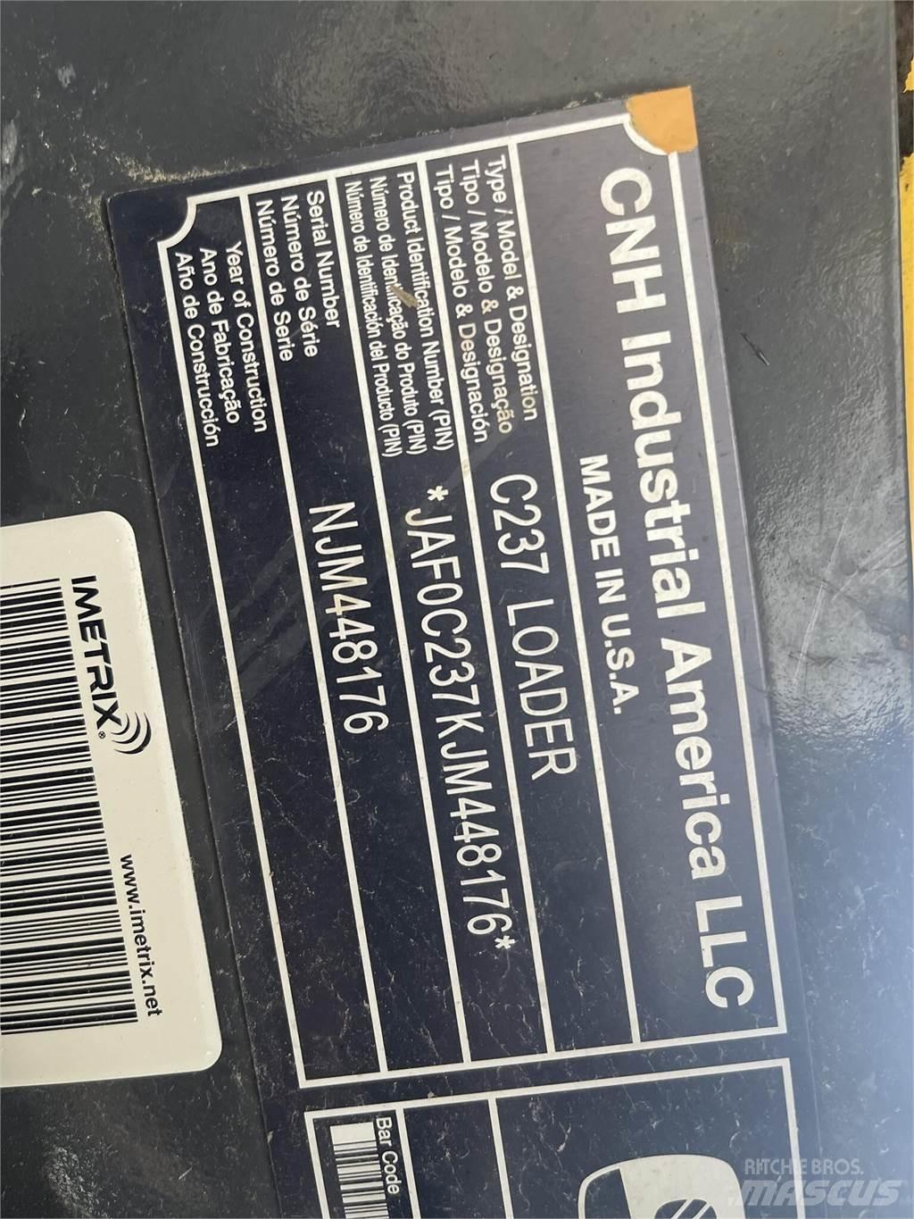 New Holland C237 Mini Pale Gommate