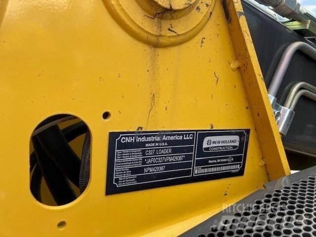 New Holland C327 Mini Pale Gommate
