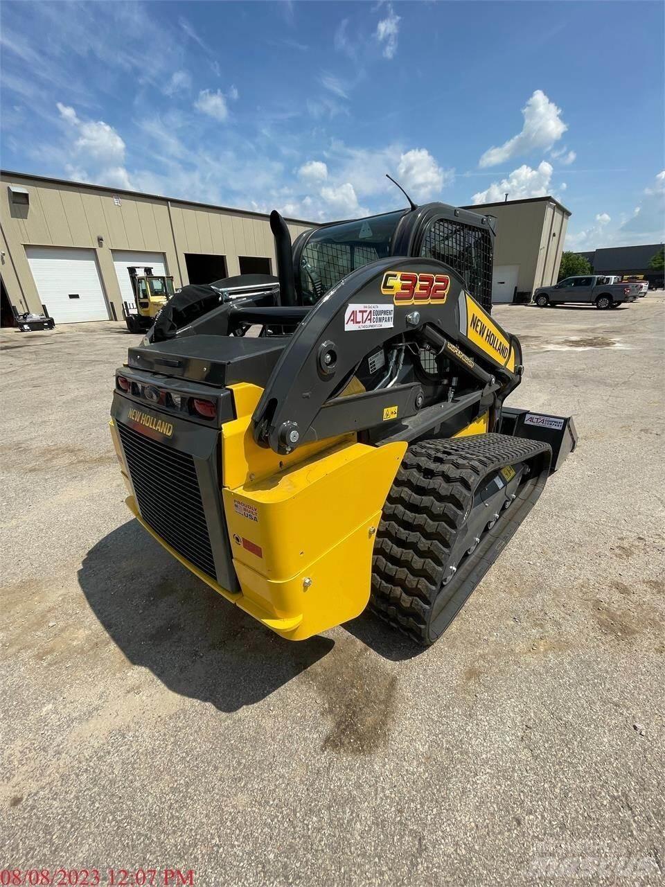 New Holland C332 Mini Pale Gommate