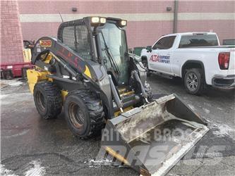 New Holland L228 Mini Pale Gommate
