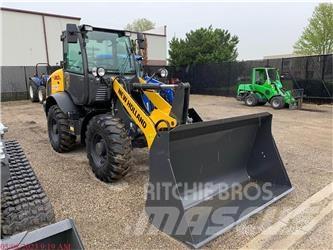 New Holland W80C Pale gommate