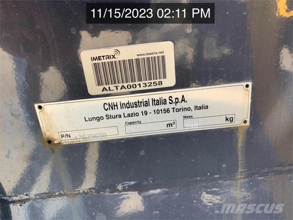 New Holland W80C Pale gommate