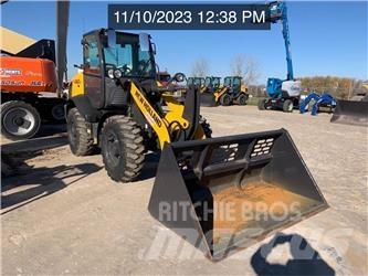 New Holland W80C Pale gommate