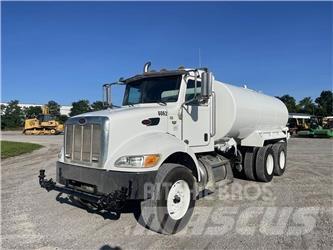 Peterbilt 348 Autocisterne