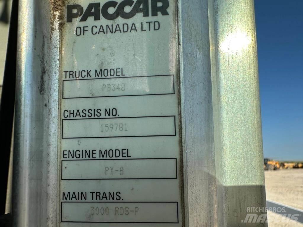 Peterbilt 348 Autocisterne