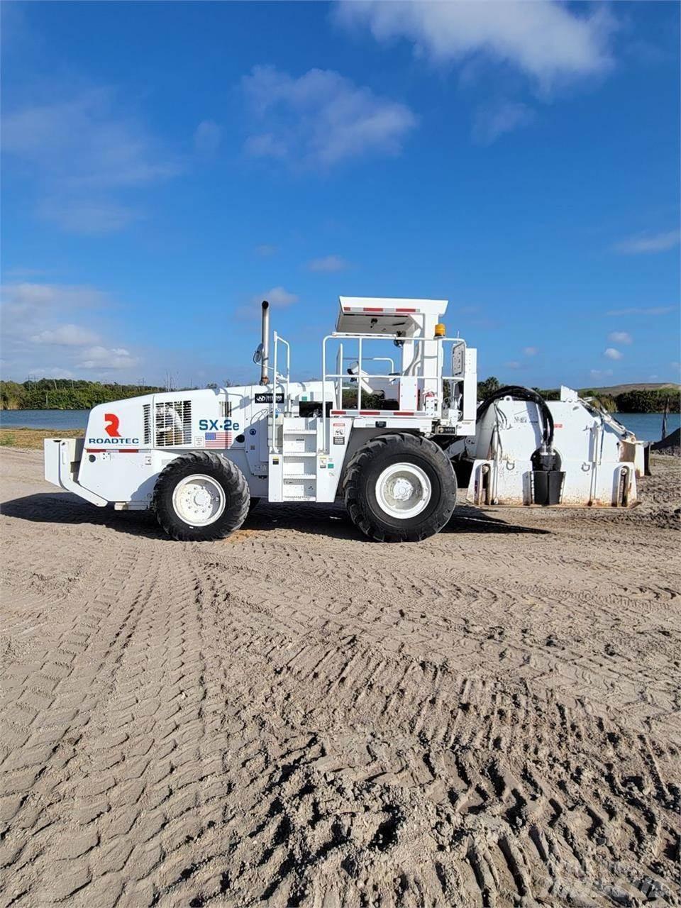 Roadtec SX2E Riciclatori d'asfalto