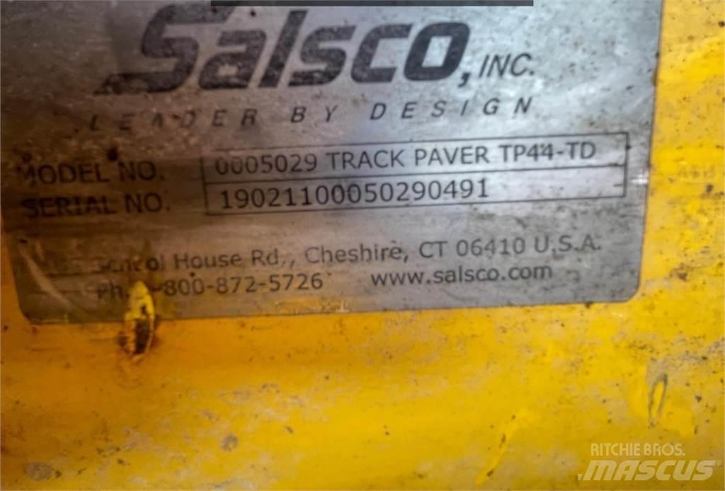  SALSCO TP44TD Finitrici