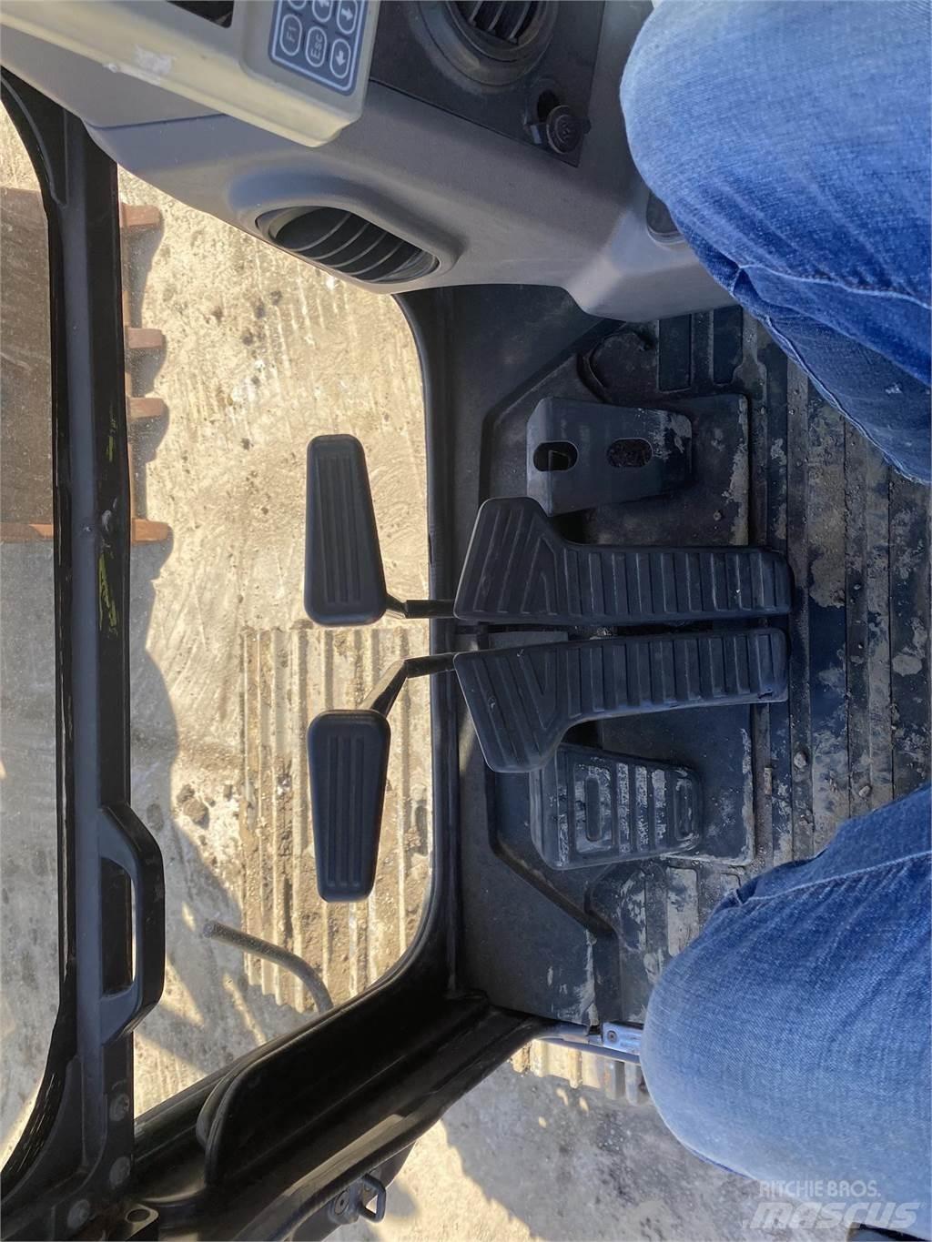 Sany SY235C Escavatori cingolati