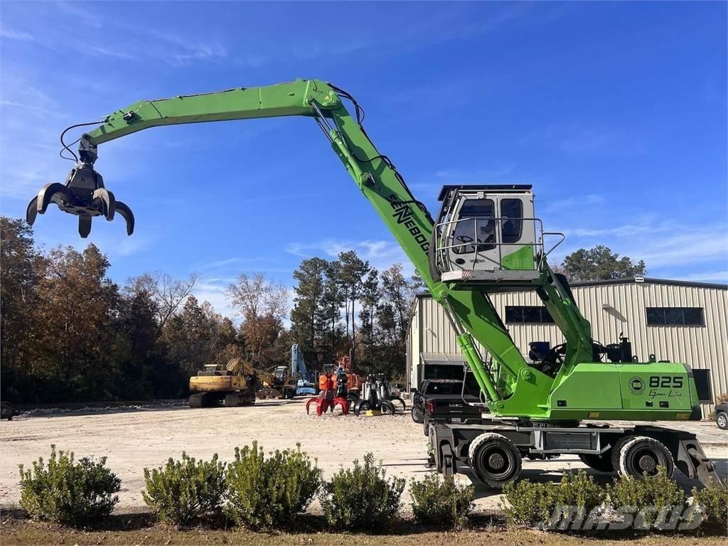 Sennebogen 825M D Movimentazione rifiuti