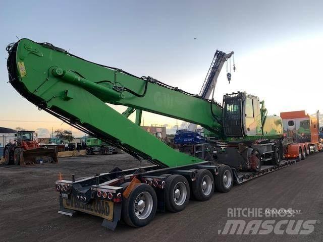 Sennebogen 830E Movimentazione rifiuti