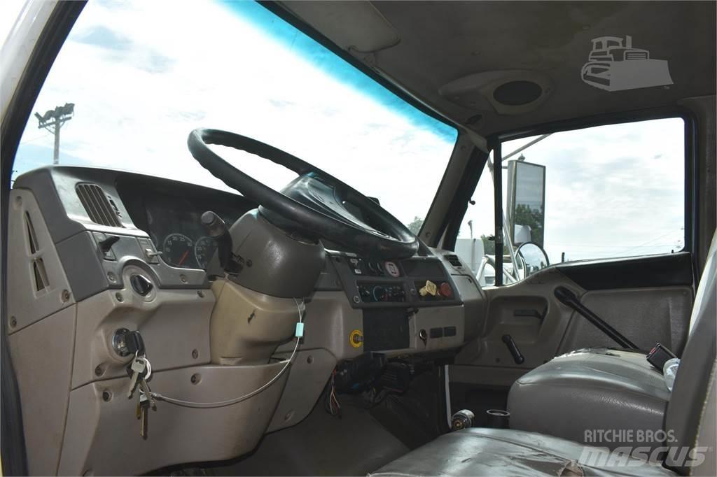Sterling ACTERRA Camion ribaltabili