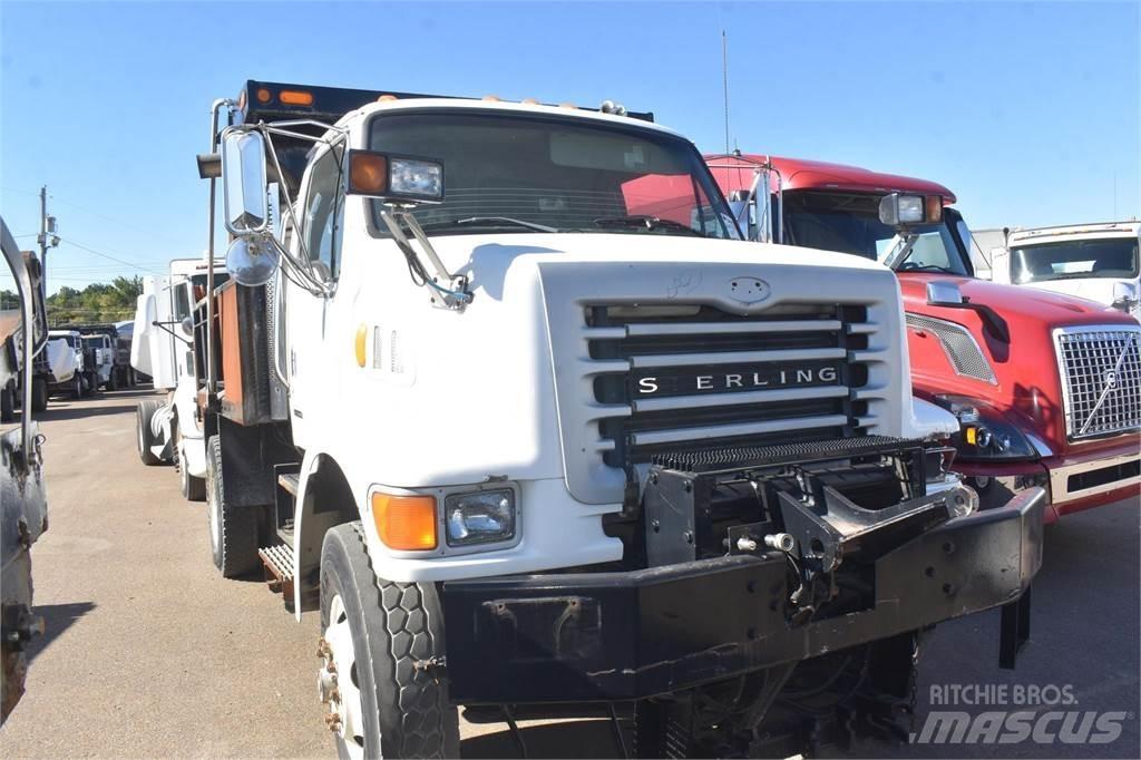 Sterling L7500 Camion ribaltabili