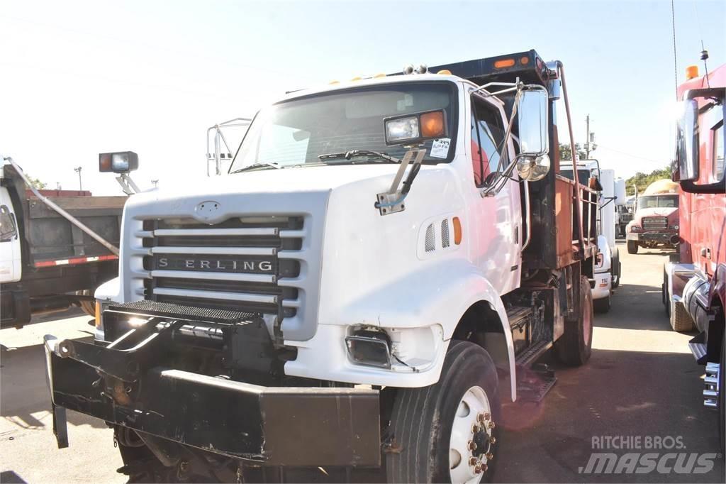 Sterling L7500 Camion ribaltabili