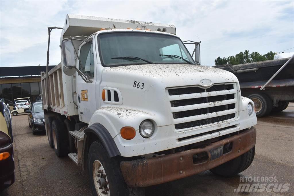 Sterling L7500 Camion ribaltabili