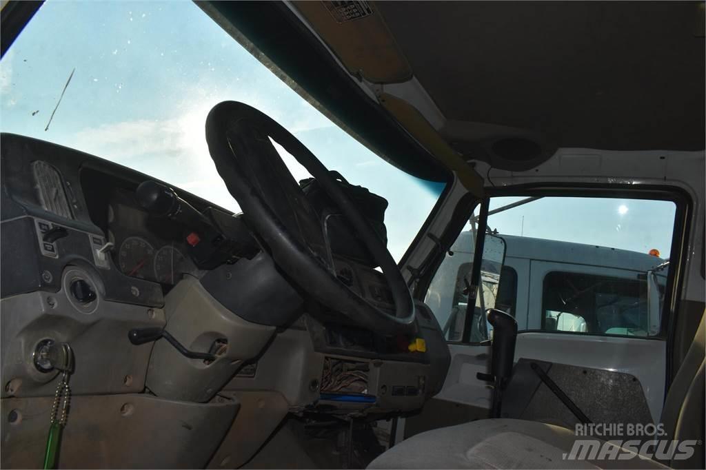 Sterling L9500 Camion ribaltabili