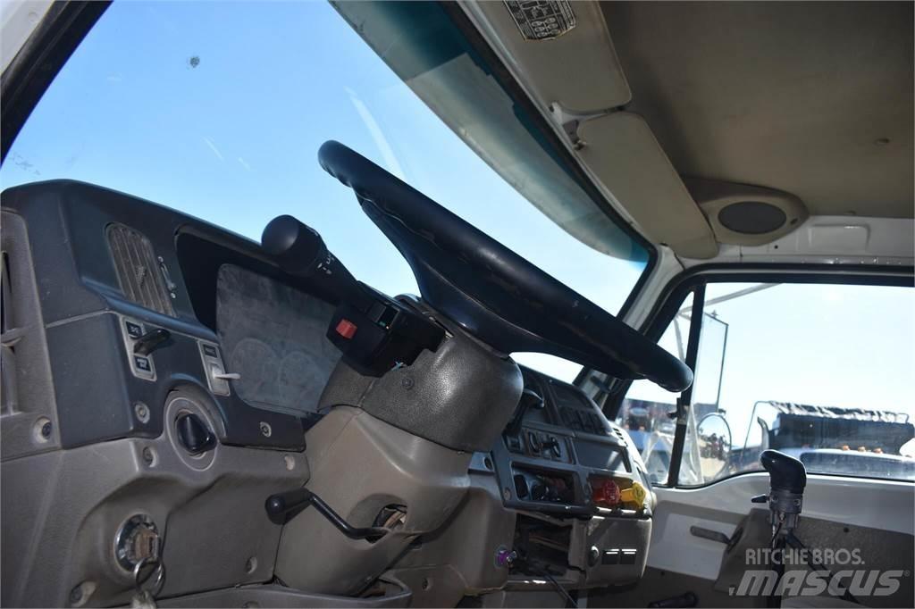 Sterling L9500 Camion ribaltabili