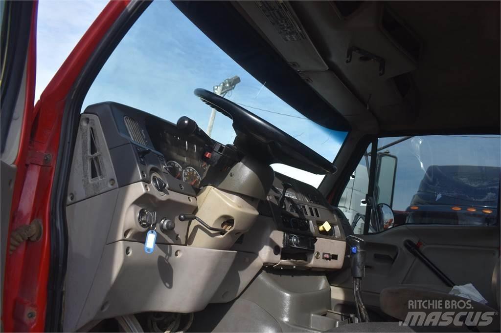 Sterling L9500 Camion ribaltabili