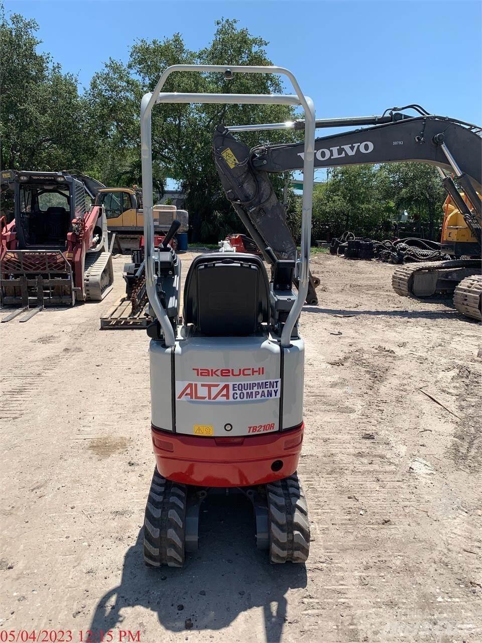 Takeuchi TB210R Miniescavatori