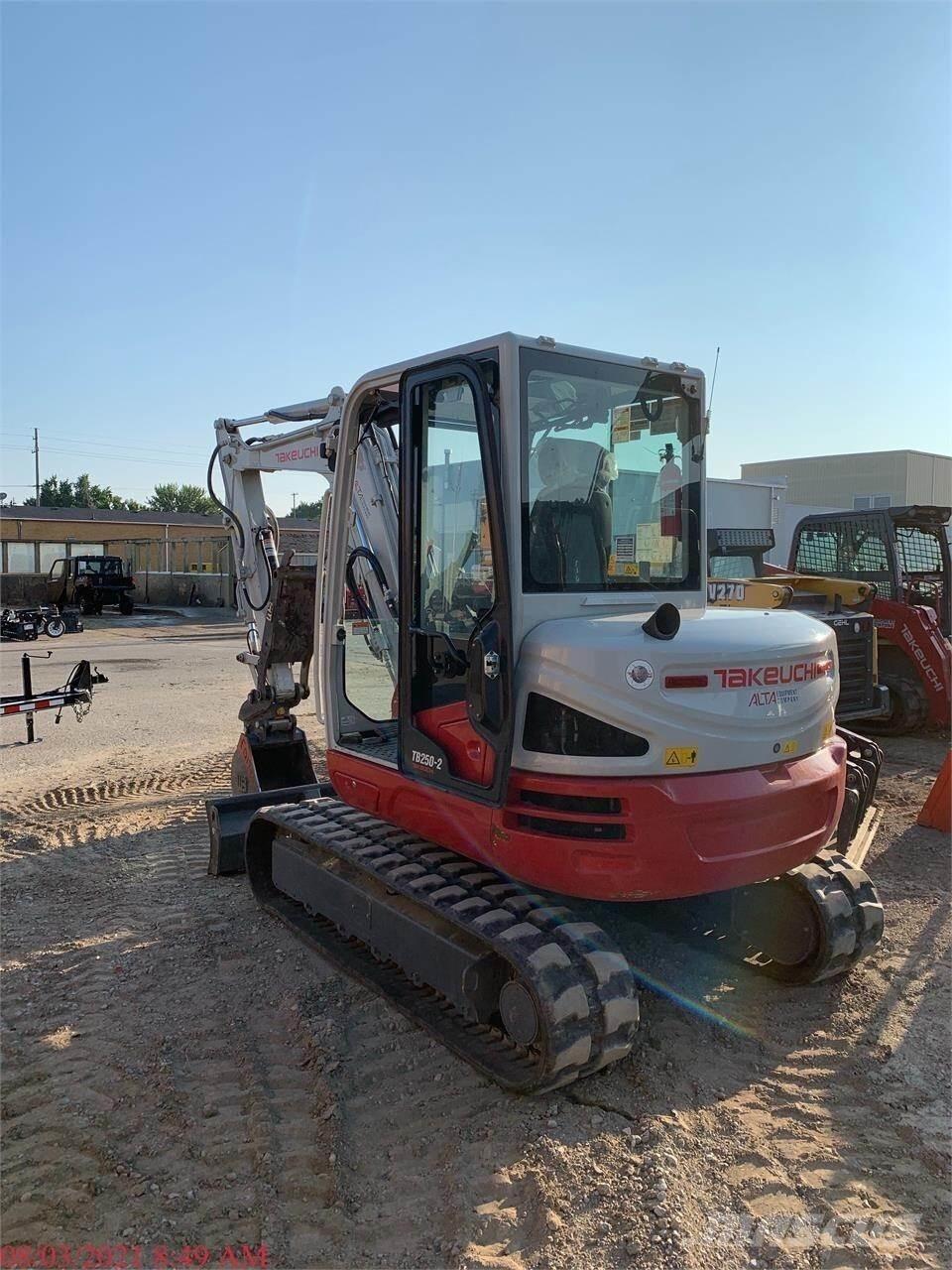 Takeuchi TB250-2 Miniescavatori
