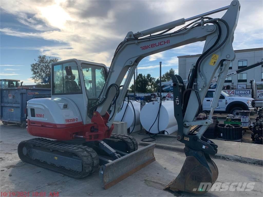 Takeuchi TB250-2 Miniescavatori