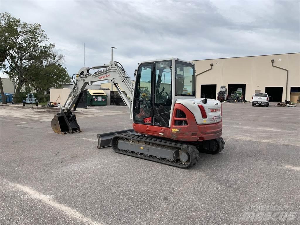 Takeuchi TB370 Escavatori cingolati