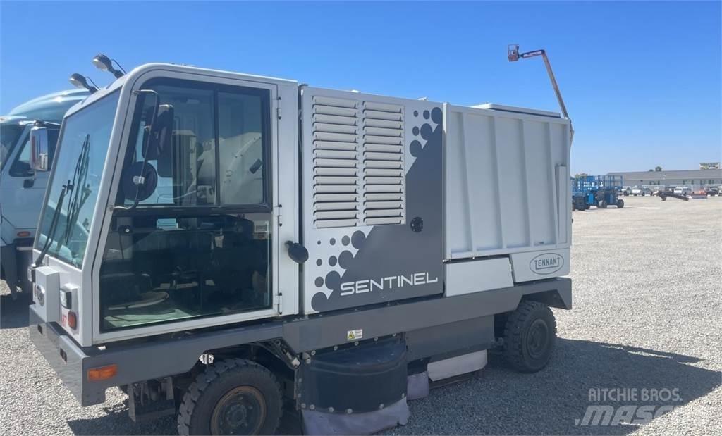 Tennant SENTINEL Spazzatrici