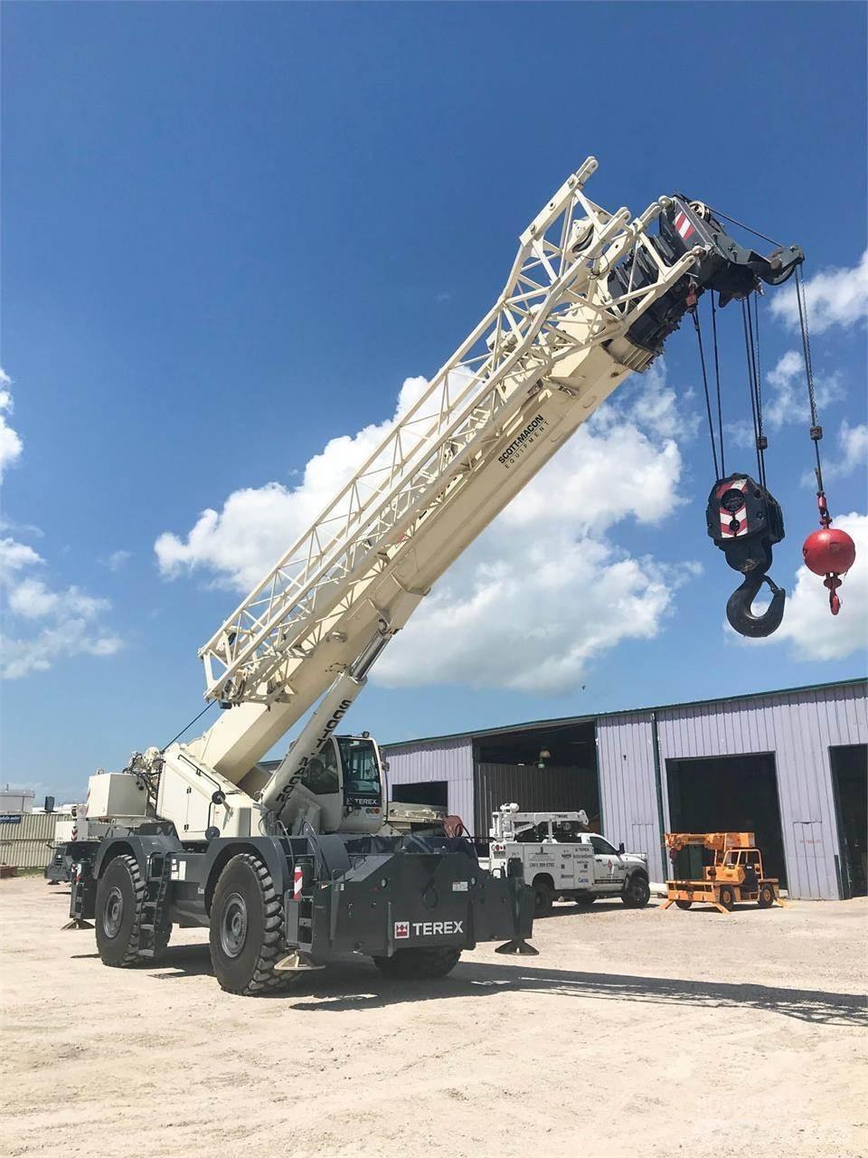 Terex QUADSTAR 1100 Gru per terreni difficili