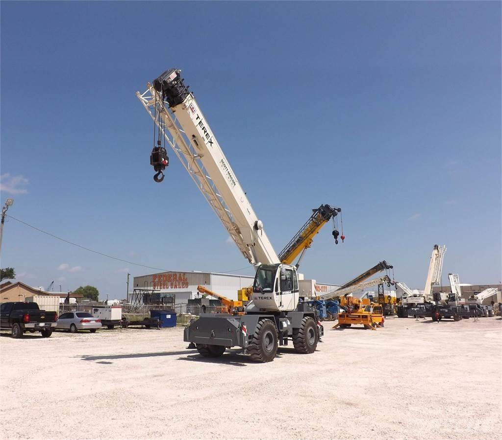 Terex RT230-2 Gru per terreni difficili