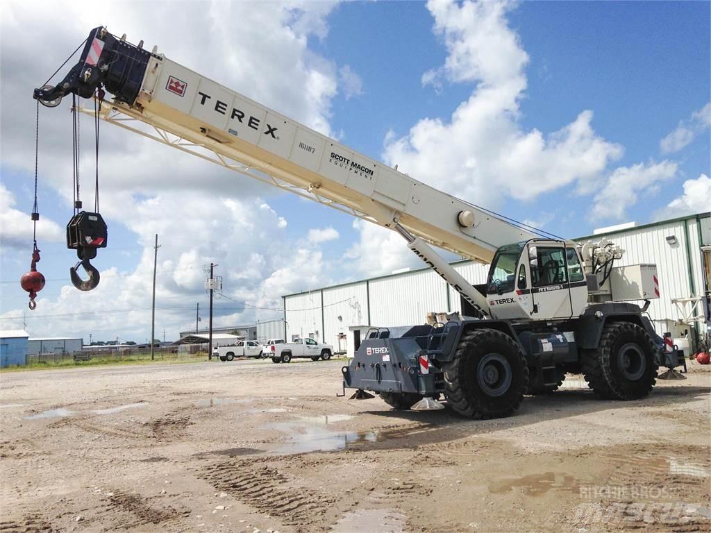 Terex RT555-1 Gru per terreni difficili