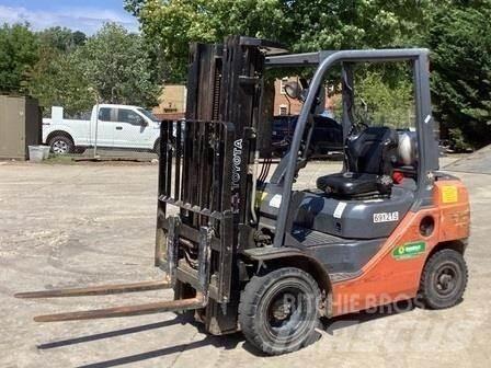 Toyota 8FGU25 Carrelli elevatori-Altro