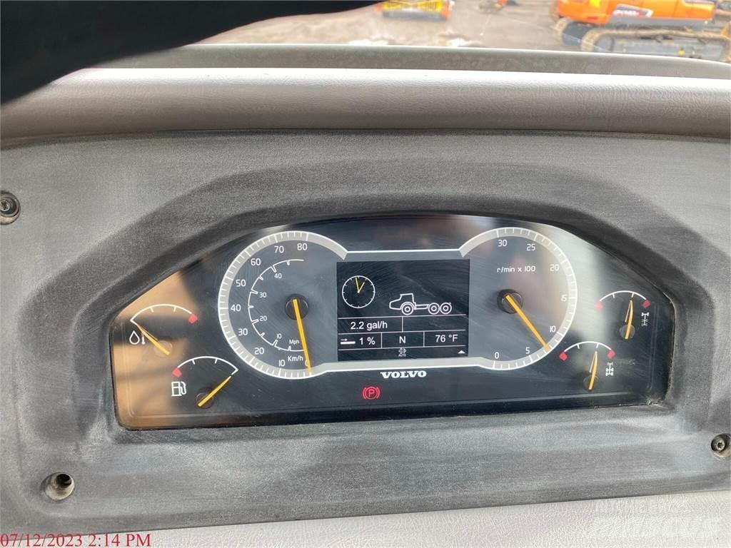 Volvo A25F Autocisterne