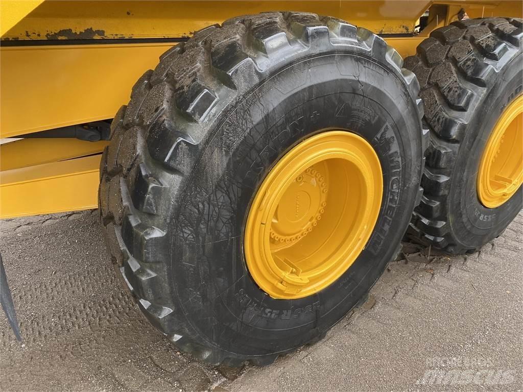 Volvo A25G Autocisterne