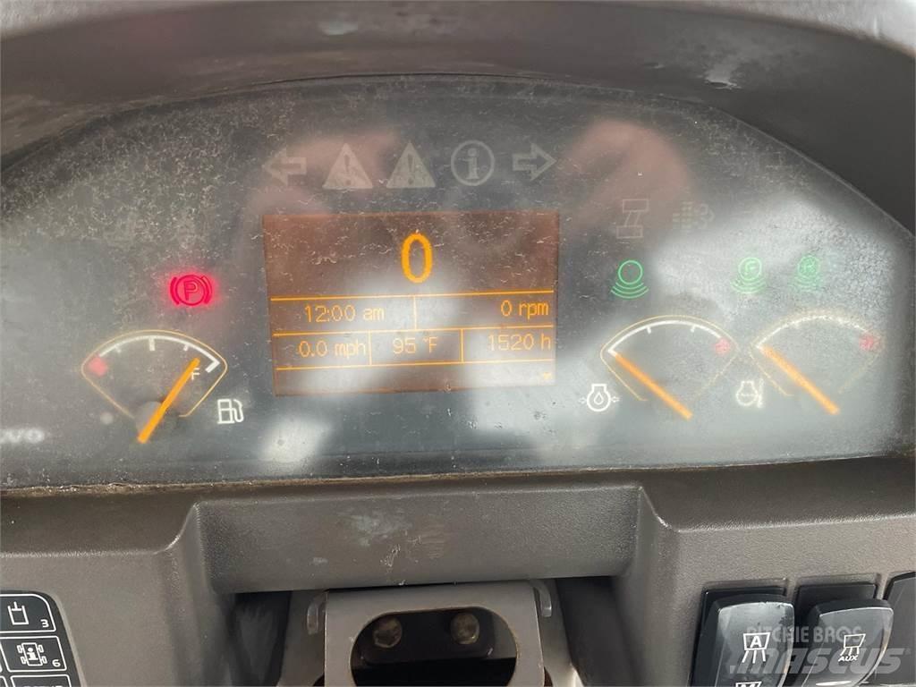 Volvo DD120B Rulli a doppio tamburo