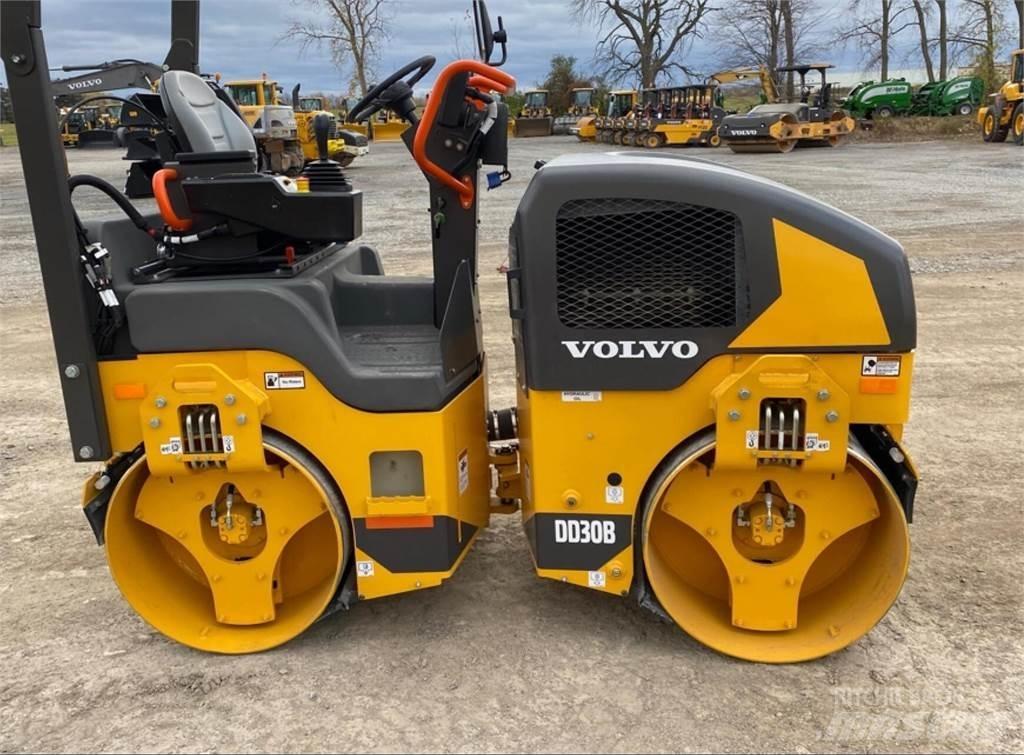 Volvo DD30B Rulli a doppio tamburo