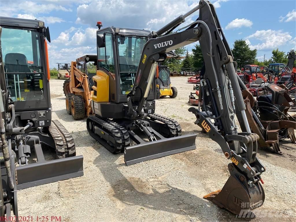 Volvo EC27D Miniescavatori