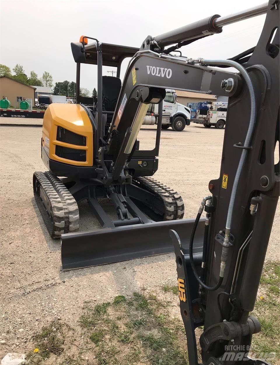 Volvo EC35D Miniescavatori