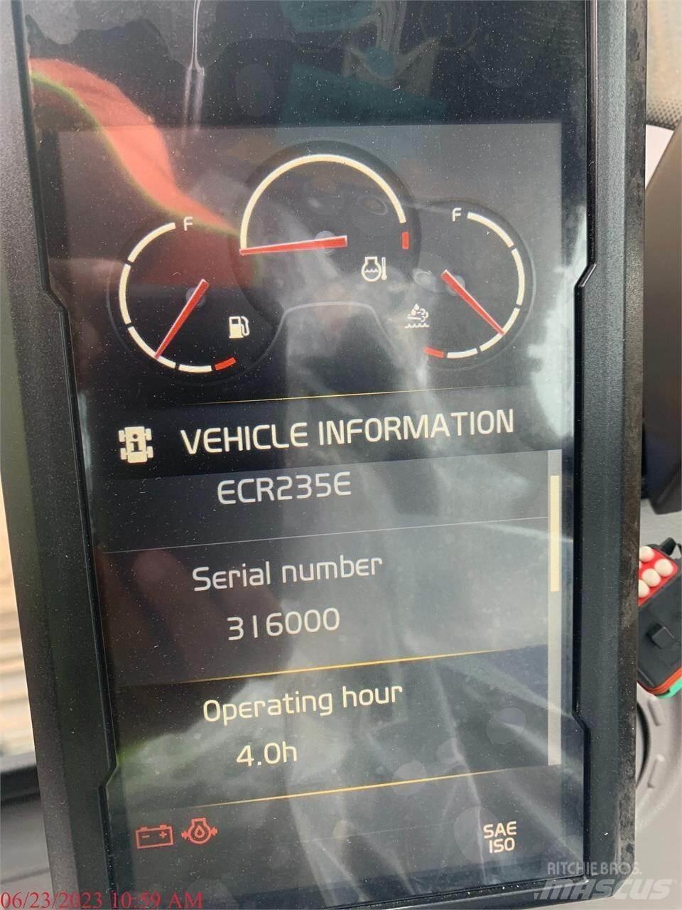 Volvo ECR235EL Escavatori cingolati