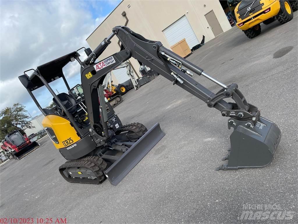 Volvo ECR25D Miniescavatori