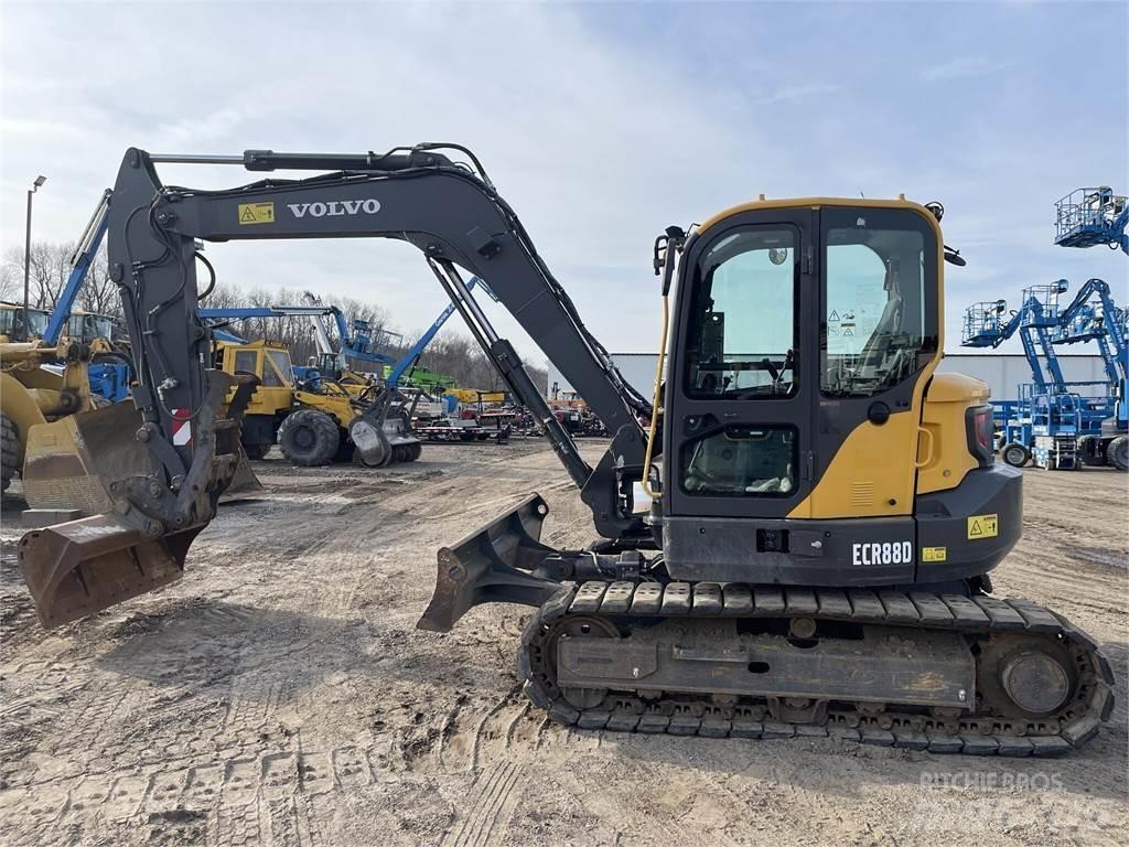 Volvo ECR88D Escavatori cingolati