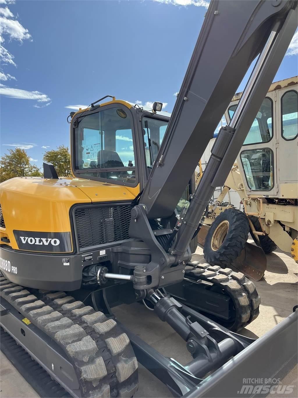 Volvo ECR88D Escavatori cingolati