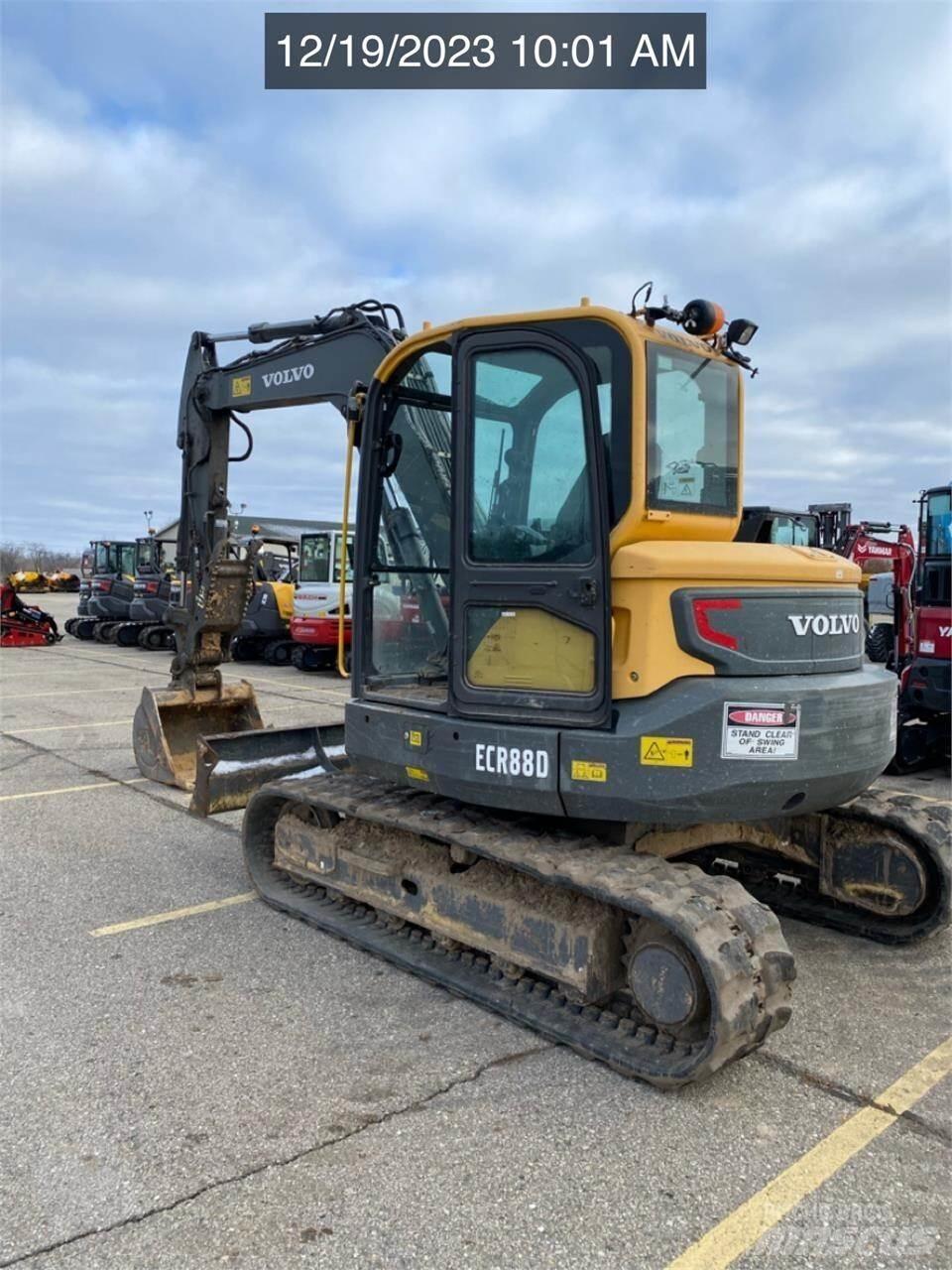 Volvo ECR88D Escavatori cingolati