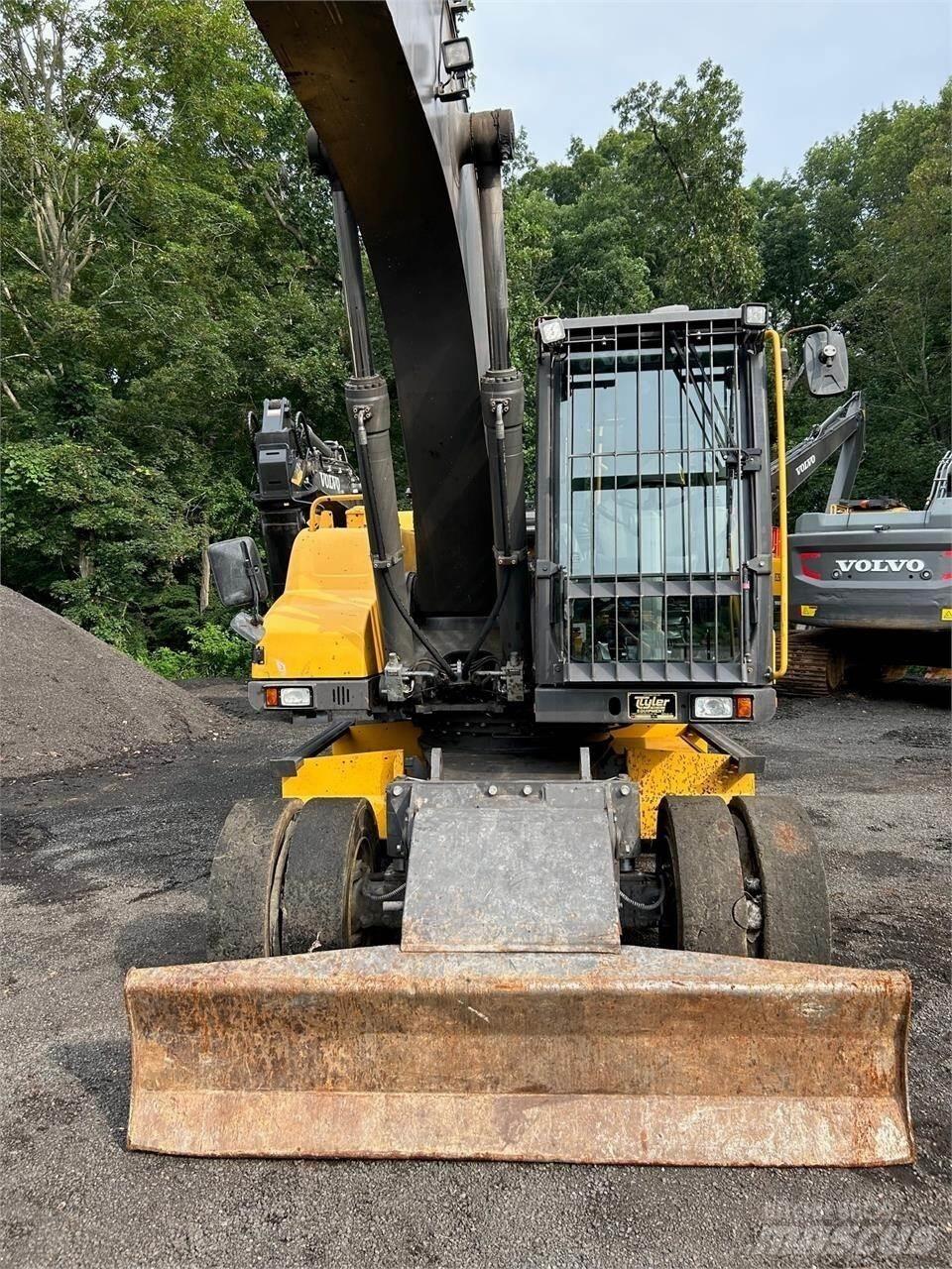 Volvo EW210D Escavatori gommati