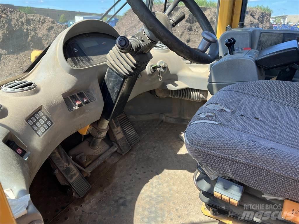 Volvo L110E Pale gommate