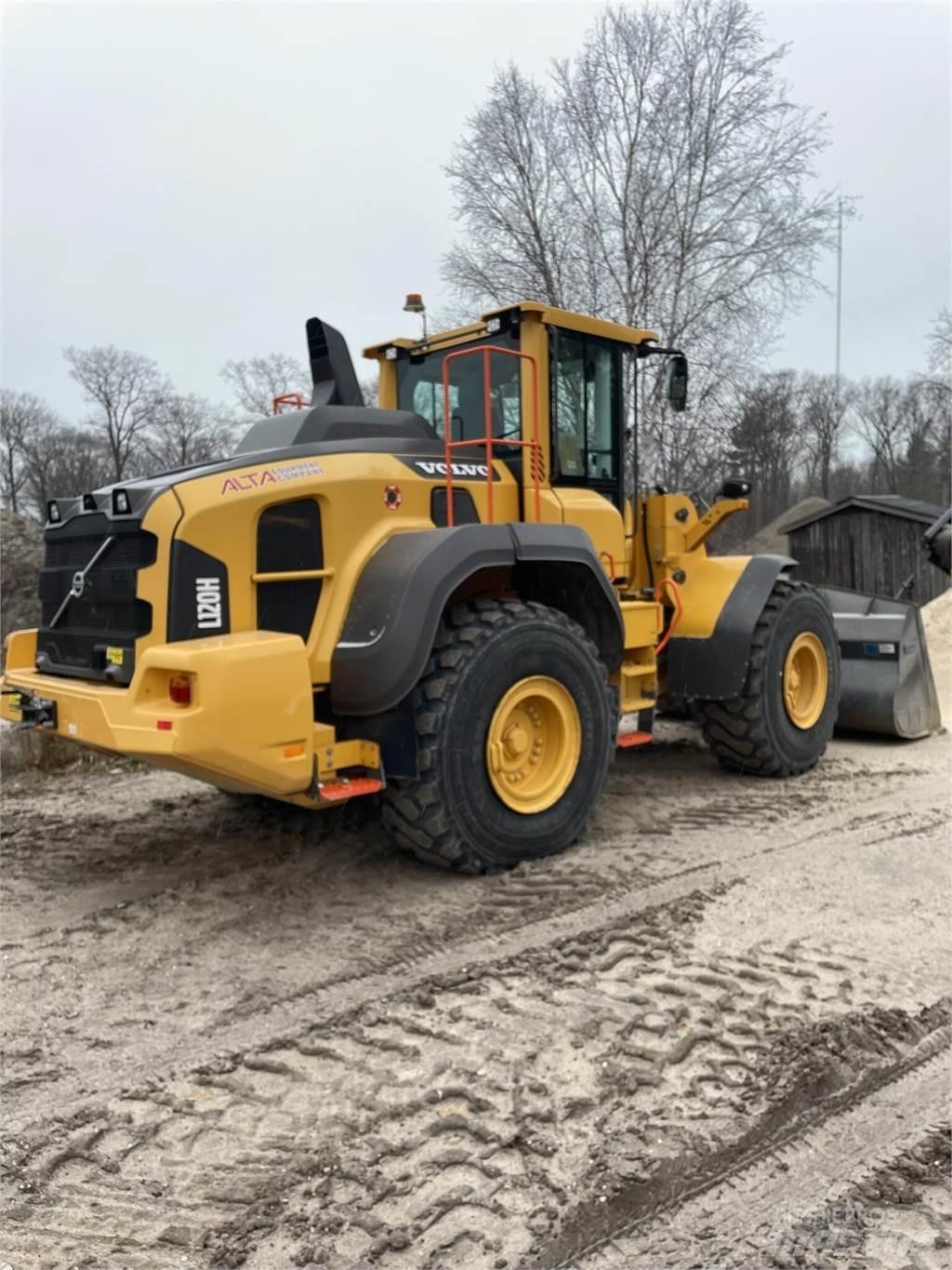 Volvo L120H Pale gommate