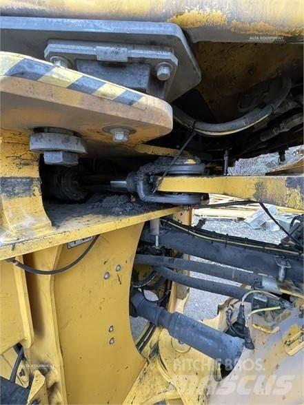 Volvo L150H Pale gommate