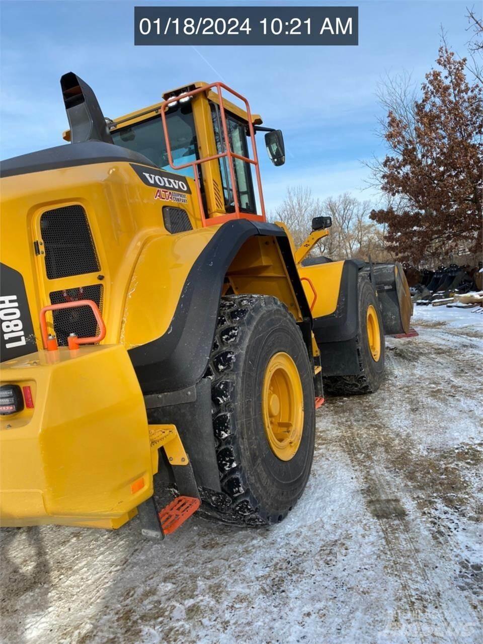 Volvo L180H Pale gommate
