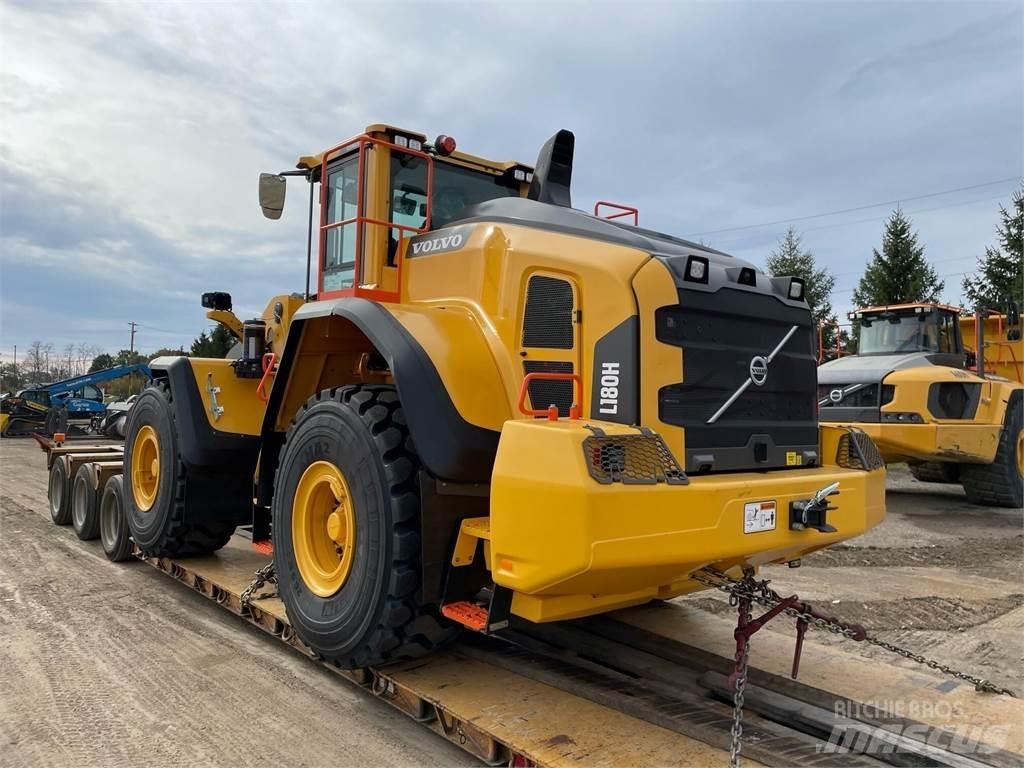 Volvo L180H Pale gommate