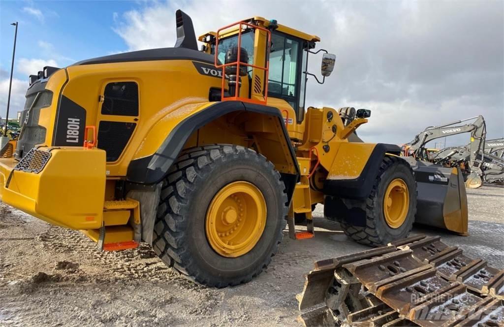 Volvo L180H Pale gommate