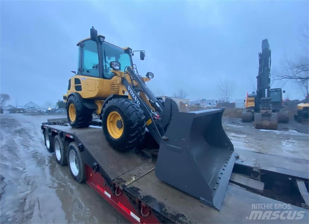 Volvo L20H Pale gommate