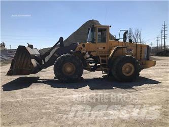 Volvo L220E Pale gommate